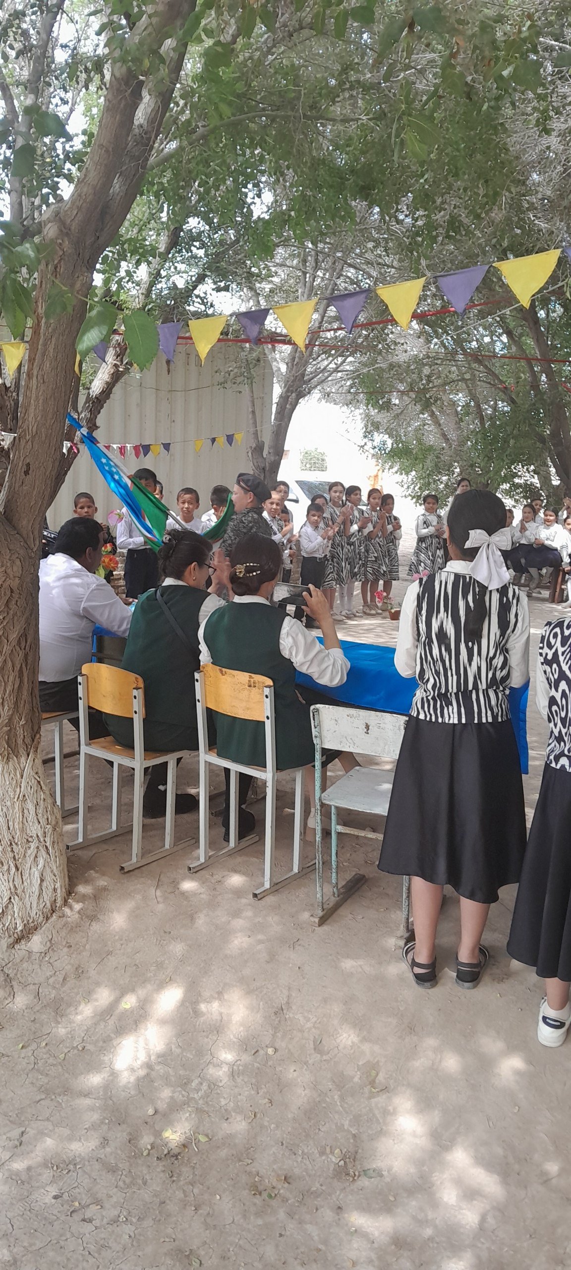 9-MAY 'XOTIRA VA QADRLASH  KUNI' MUNOSABATI BILAN O'TKAZILGAN TADBIRDAN FOTO LAVHALAR